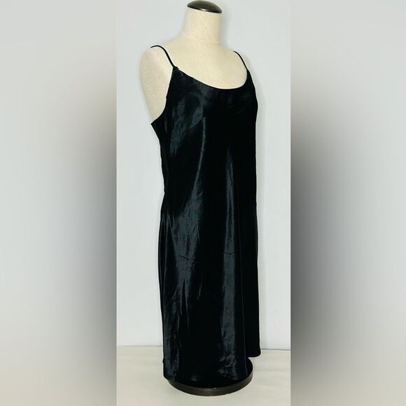 Vintage 90’s Black Satin Strappy Slipdress  by J.B.S. Ltd. size 10 - Picture 9 of 10